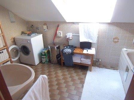 Traumhafte 2 Zimmer-DG Wohnung in guter Wohnlage von RT-Betzingen, Obj.-Nr. 2540